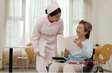 贸然进入医养产业真的好吗？护理服务风险与机遇并存